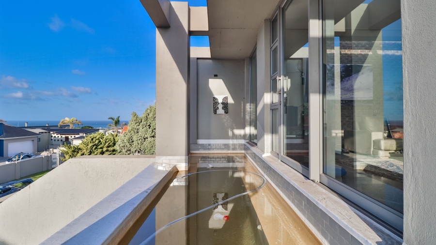 5 Bedroom Property for Sale in Humerail Eastern Cape